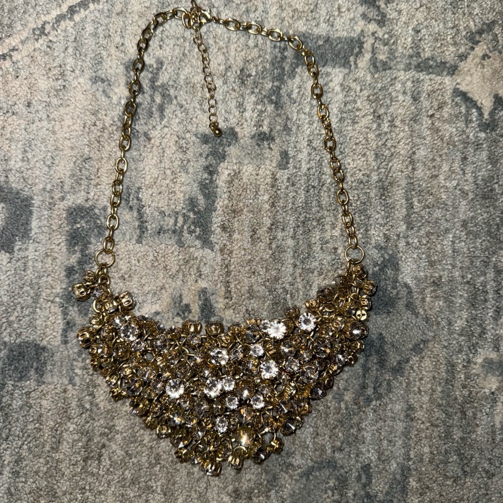Elegant Gold Statement Necklace
